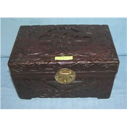 Hand carved Oriental themed trinket box