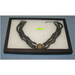 Quality costume jewelry necklace