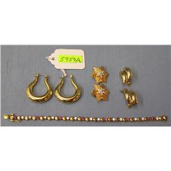 Group of gold plated jewelry pieces