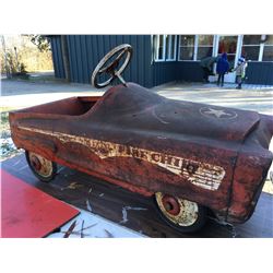 1950'S PLYMOUTH DESIGN 'FIRE CHIEF' PEDAL CAR