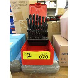 29 Piece Drill Bit Set & 8 Piece Extractor Set