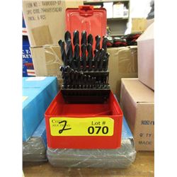 29 Piece Drill Bit Set & 8 Piece Extractor Set