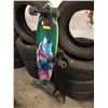 Image 1 : 2 Landyachtz Skate Boards