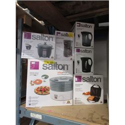 6 Store Return Small Kitchen Appliances