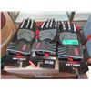 Image 1 : 3 Pairs of BDG “Driller” Gloves XL