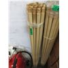 Image 1 : 24 New 4 Foot Wood Screw in Poles