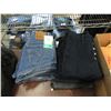 Image 1 : 20 Assorted Designer Pants and Shorts