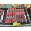 Image 1 : 20 Burt's Bee's 100% Natural Lipstick - 4 Colours