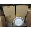 Image 1 : 4 Cases of 12 Plastic Bowls with Lids