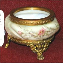 Wave Crest Jewel Stand