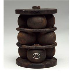 US 12-POUNDER STAND OF GRAPE
