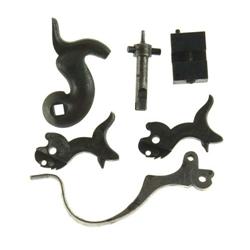 BAG OF MAGAZINES & MISCELLANEOUS GUN PARTS