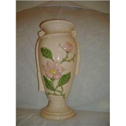 Hull  1947-1948 Magnolia Patter Gloss Vase