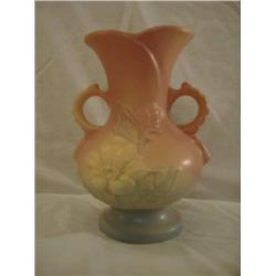 Hull Magnolia Vase w/ Handles