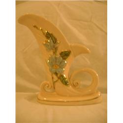 Hull Gloss Magnolia Cornucopia w/ gold