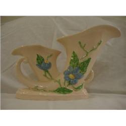 Hull Gloss Magnolia Double Cornucopia