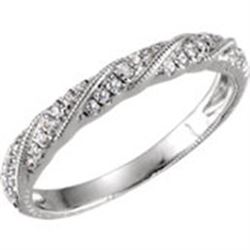DIAMOND BAND RING
