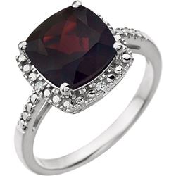 MOZAMBIQUE GARNET AND DIAMOND RING