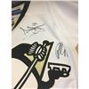 Image 4 : 2008-09 Stanley Cup Pittsburgh Penguins Team Signed Jersey With COA