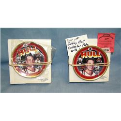 Pair of vintage Bobby Hull hockey collector plates