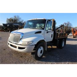 2011 INTERNATIONAL 4300 Boom / Bucket / Crane Truck