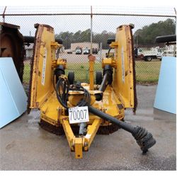 BUSH-WACKER 15' BATWING MOWER Mowing Equipment