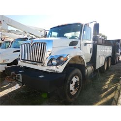 2012 INTERNATIONAL 7500 Water Truck