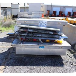 TOOLBOXES, LIGHTBARS Miscellaneous