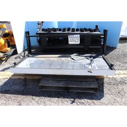 EARLY WARNER SIGNS, ARROWBOARDS Arrowboard / Message Board