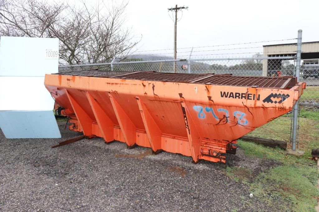 WARREN SPREADER BOX Sprayer / Spreader