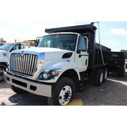 2015 INTERNATIONAL 7400 Dump Truck