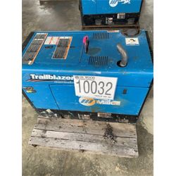 MILLER TRAILBLAZER Welding Equipment