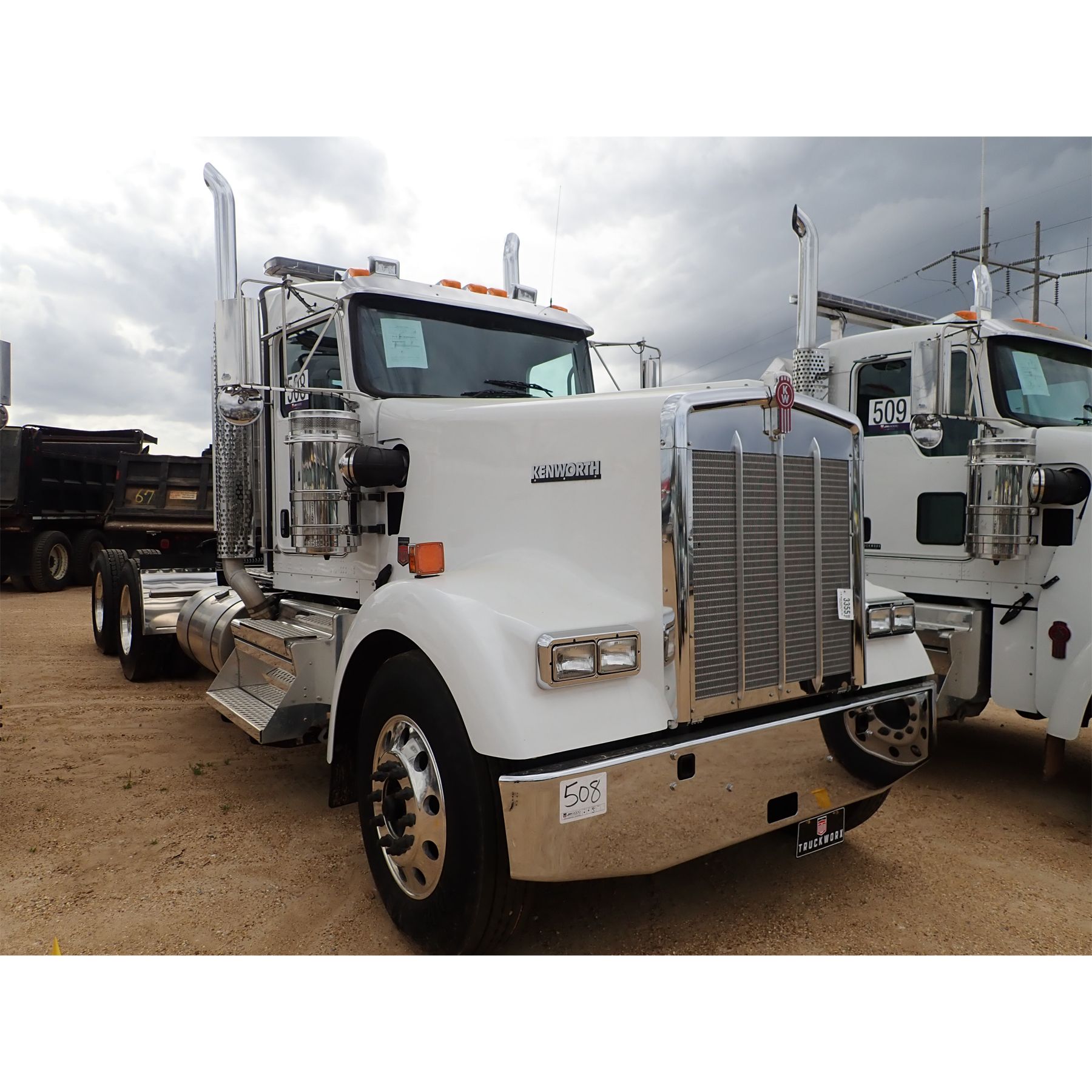 2019 KENWORTH W900L Day Cab Truck J.M. Wood Auction Company, Inc.