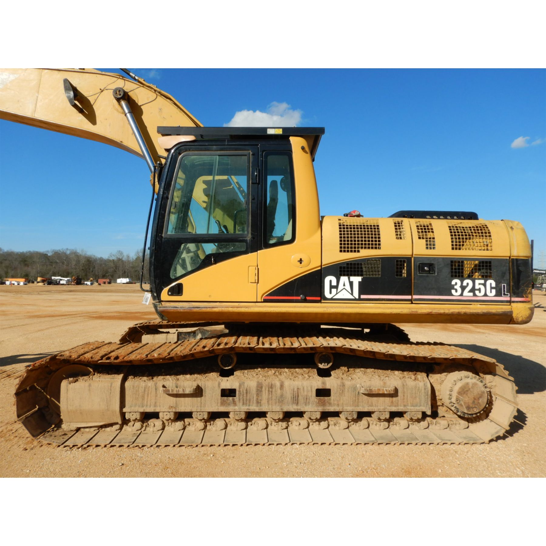 2003 CATERPILLAR 325CL Excavator J.M. Wood Auction Company, Inc.