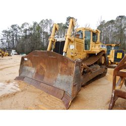 CATERPILLAR D8N Dozer / Crawler Tractor