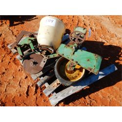 JOHN DEERE PLANTER Planting Equipment