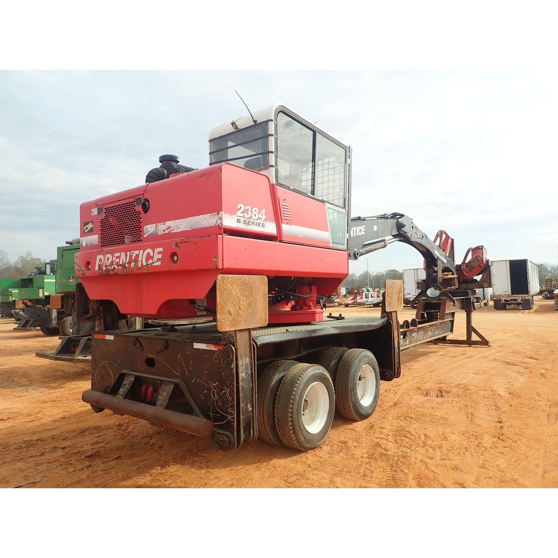 2012 PRENTICE 2384B Log Loader