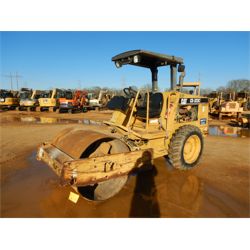 2008 CATERPILLAR CS-323C Compaction Equipment