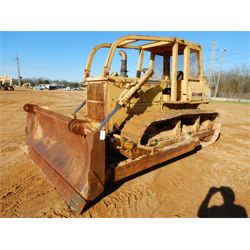KOMATSU D68E-1 Dozer / Crawler Tractor