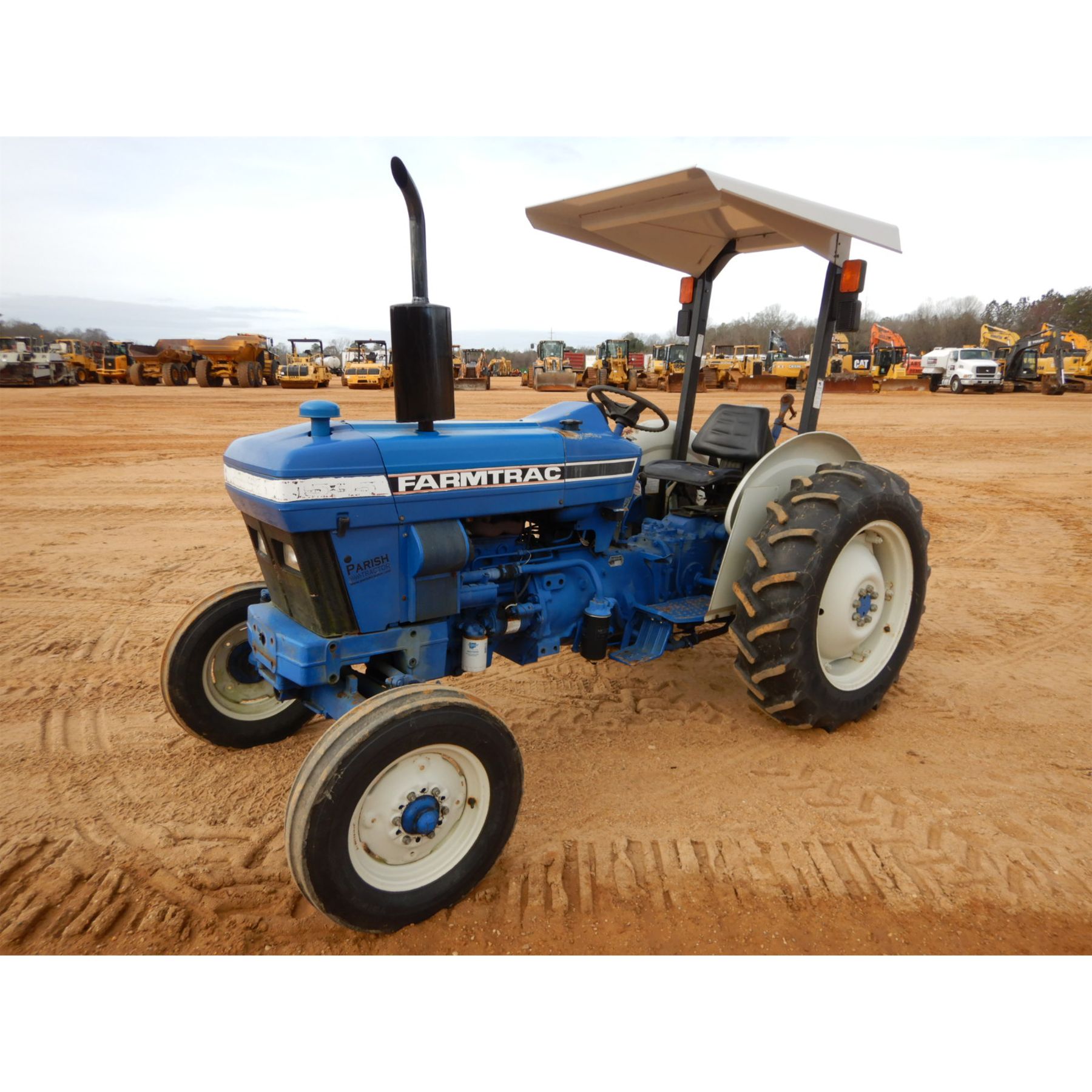 FARMTRAC 535 Tractor