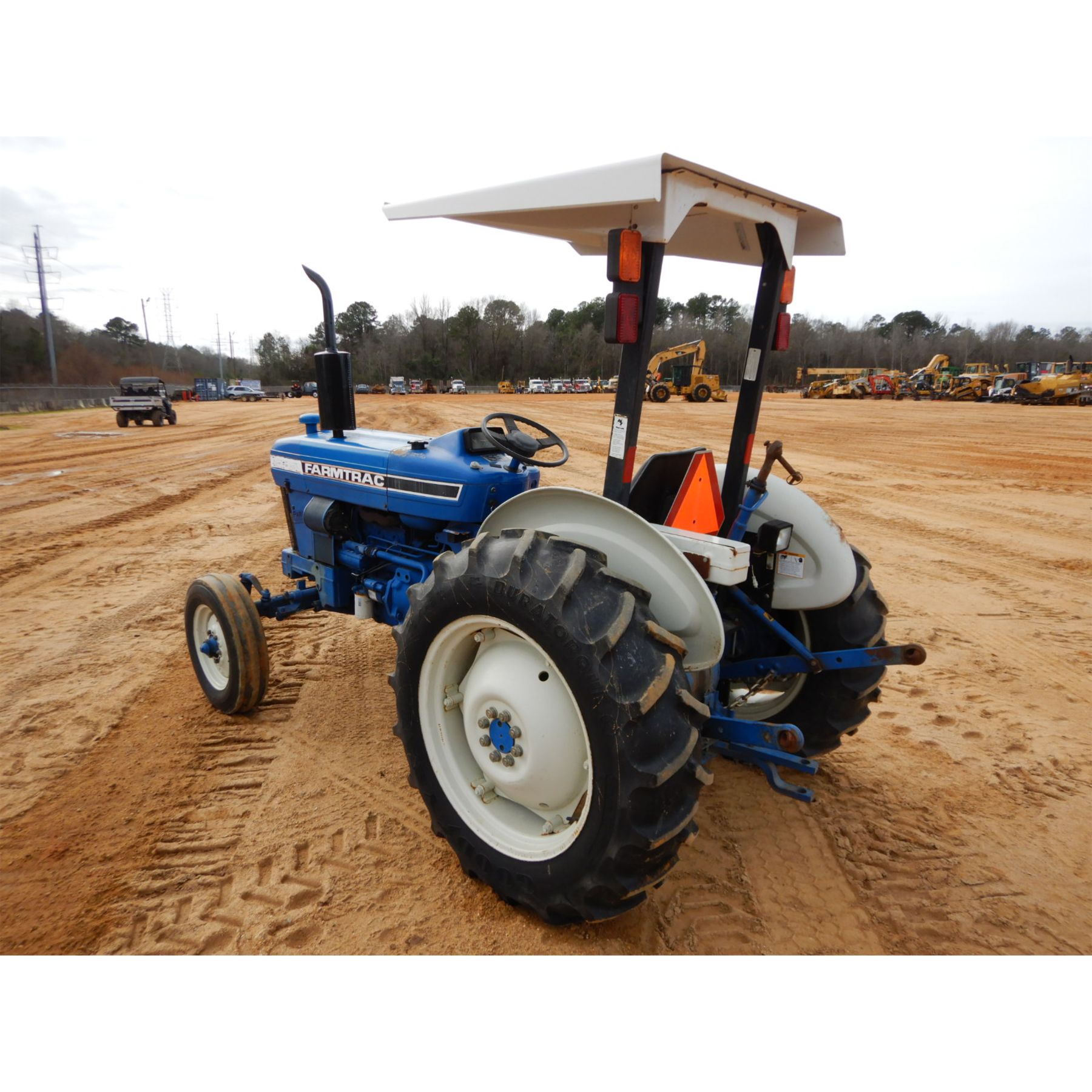 FARMTRAC 535 Tractor