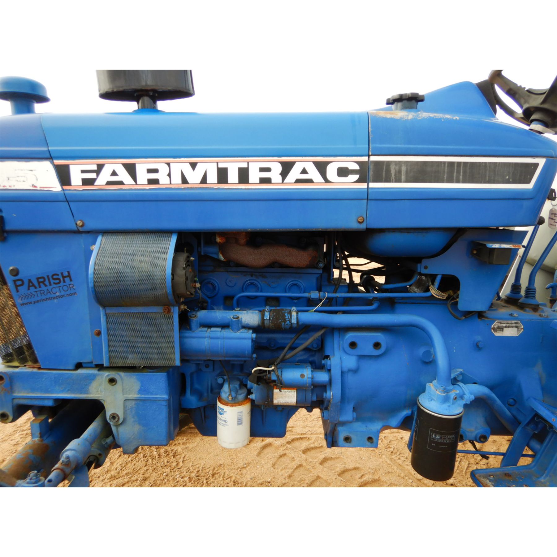 FARMTRAC 535 Tractor
