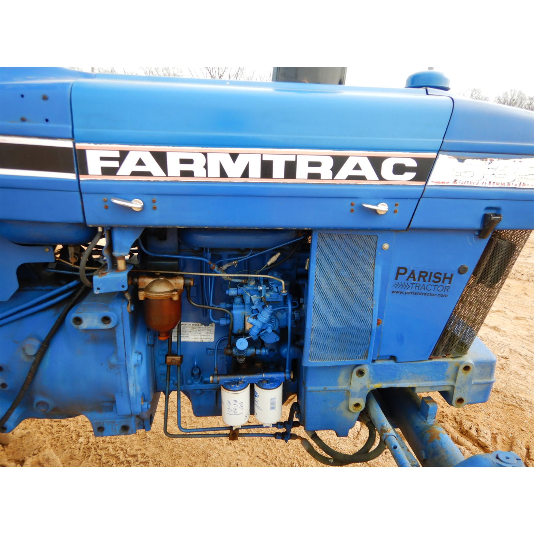 FARMTRAC 535 Tractor