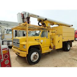 1994 FORD F700 Boom / Bucket / Crane Truck