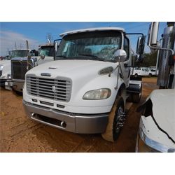 2006 FREIGHTLILNER M2 Day Cab Truck
