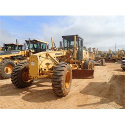 2001 KOMATSU GD650A-2CY Motor Grader