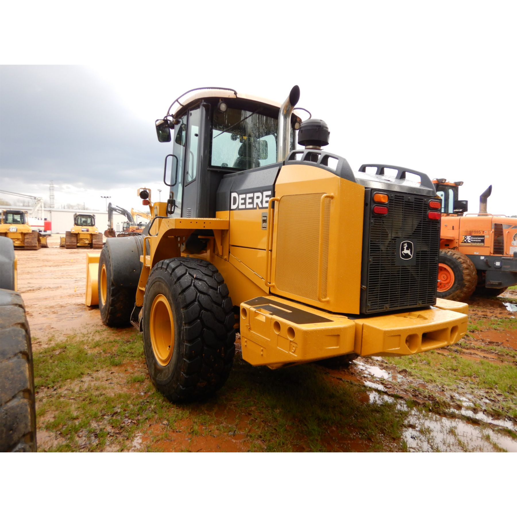 624k 2011 JOHN DEERE 624K Wheel Loader