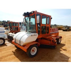 2010 BROCE KR350 Broom