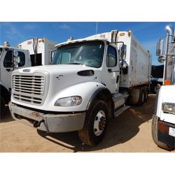 2010 FREIGHTLINER M2-112 Garbage / Sanitation Truck
