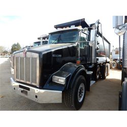 2007 KENWORTH T800 Dump Truck